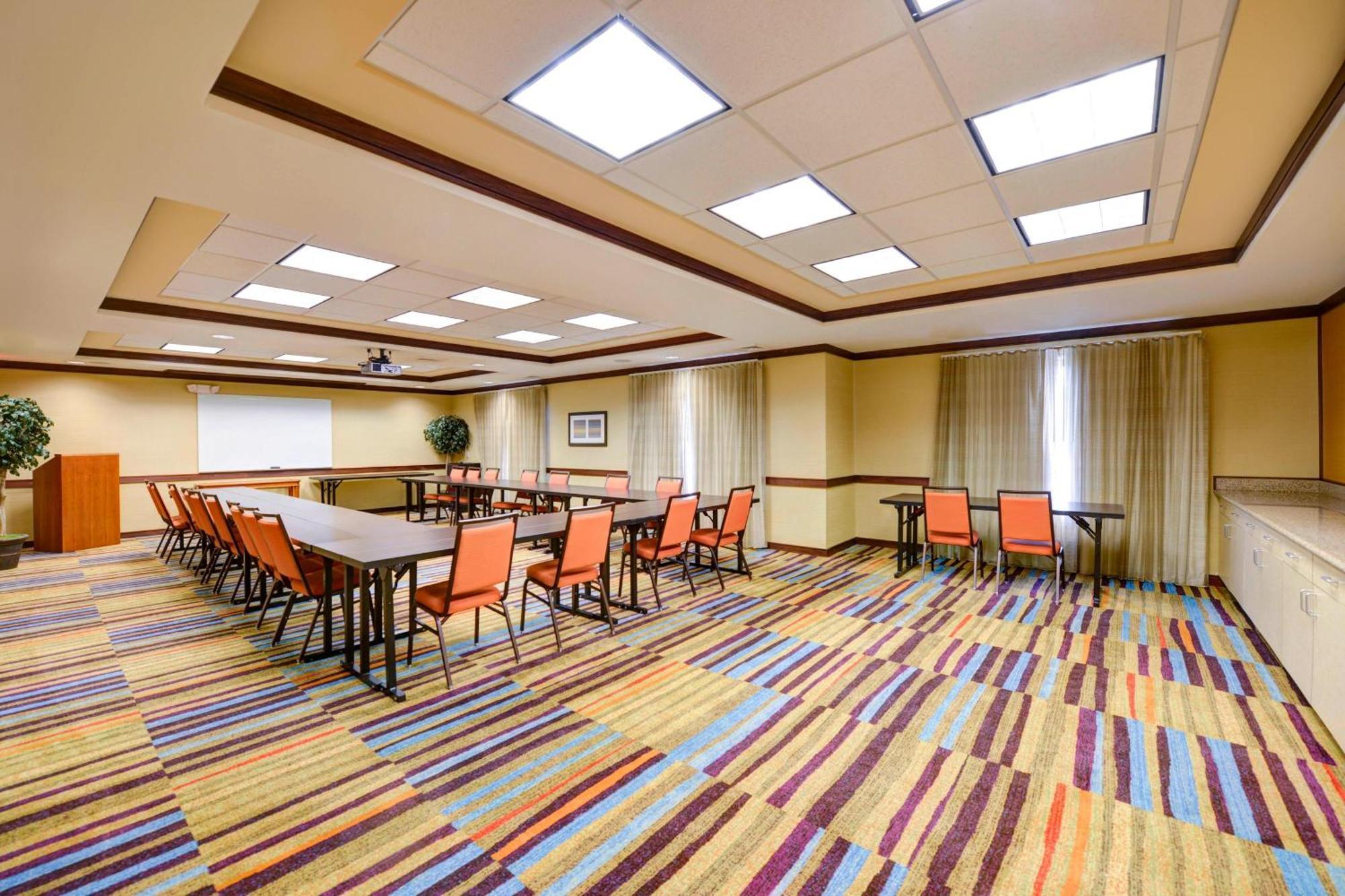 Fairfield Inn & Suites Ворнер-Робінс Екстер'єр фото